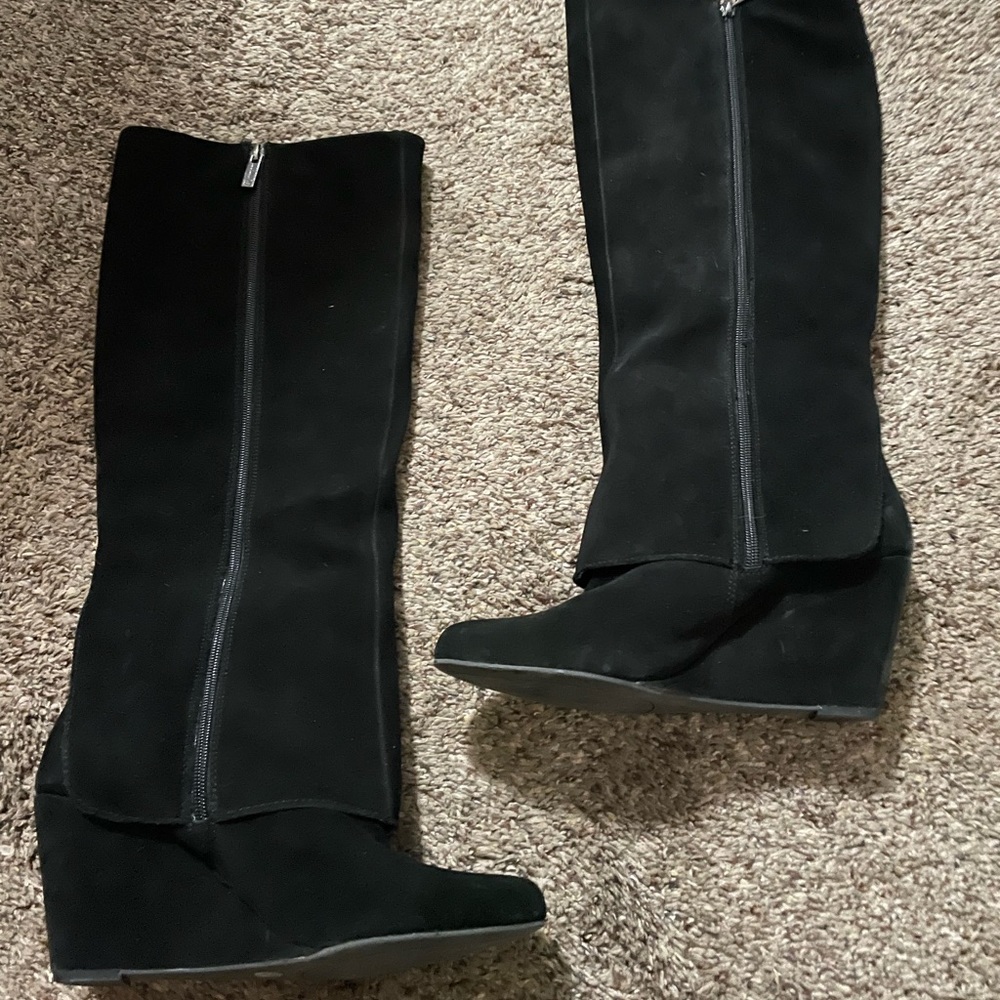 Size 8.5 high rise zip up suede dress boot with heels - little ware, mark shown